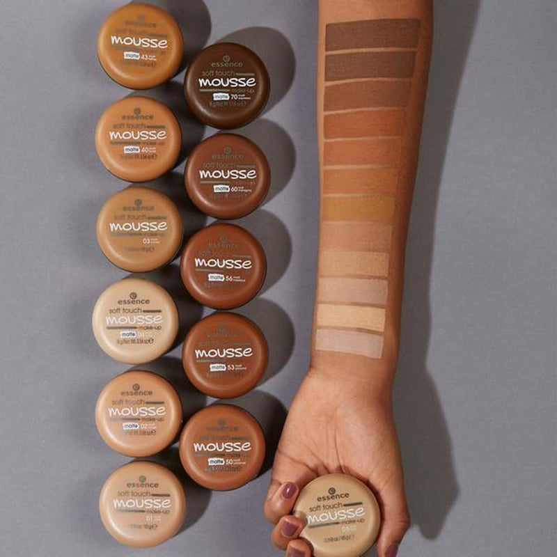 essence Soft Touch Mousse Make-Up, Foundation No. 01 Matt Sand, Nude for Combination & Blemished Skin, Matte, Vegan, Perfume & Alcohol-Free (16 g) Greenwize