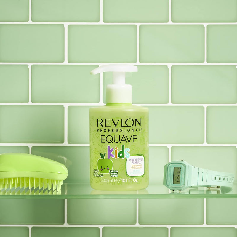 Revlon Professional Equave Kids Conditioning Shampoo, Sulphate-Free Shampoo For Kids, Green Apple Fragrance (300ml) Revlon Professional