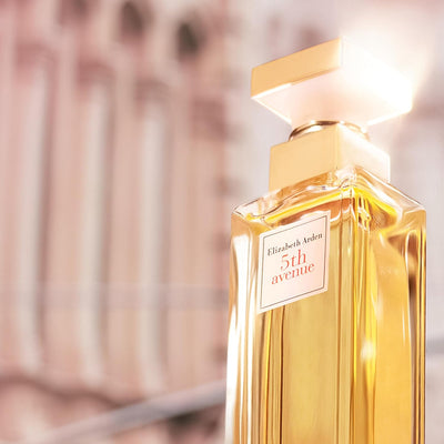 Elizabeth Arden Fifth Avenue Eau de Parfum Spray 30ml Elizabeth Arden